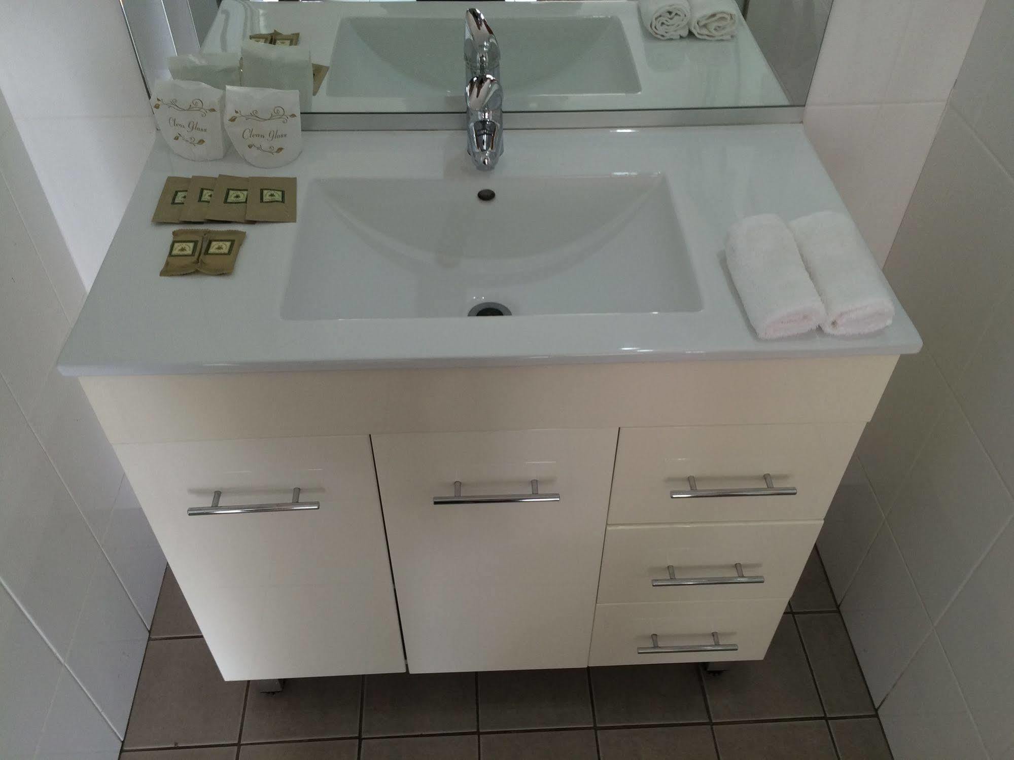 Liberty Plains Motor Inn Σίδνεϊ Εξωτερικό φωτογραφία