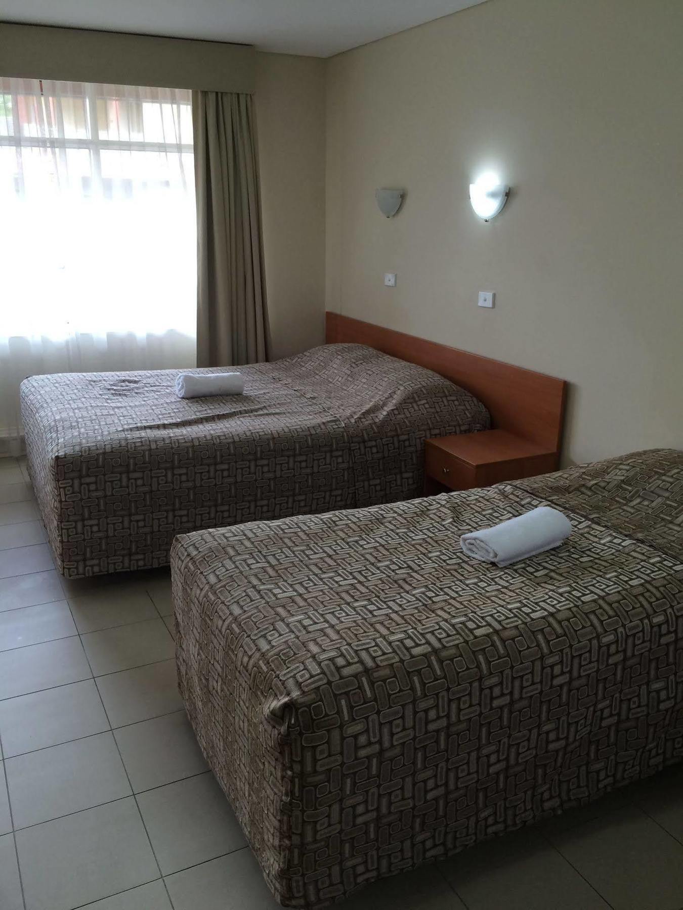 Liberty Plains Motor Inn Σίδνεϊ Εξωτερικό φωτογραφία