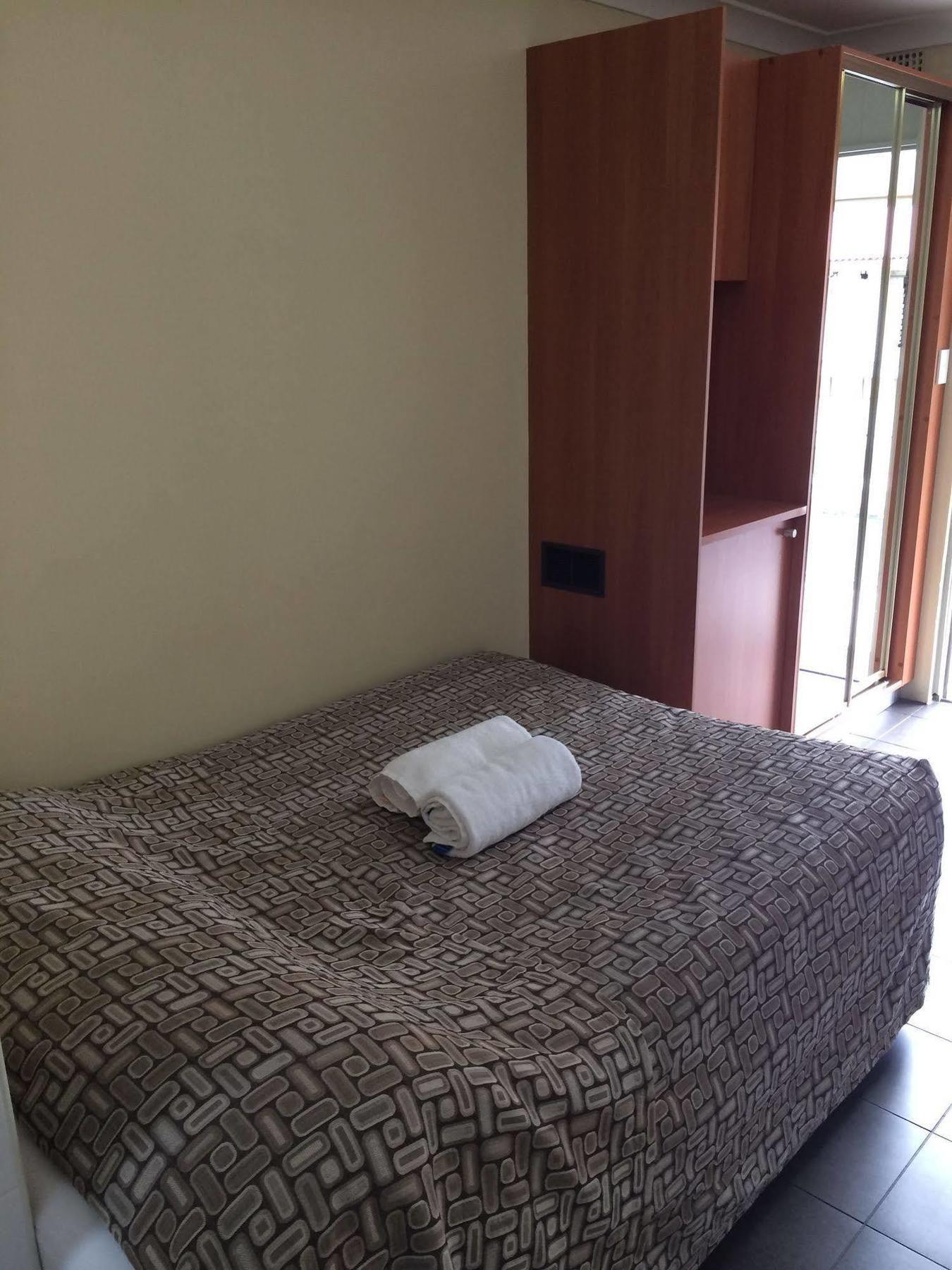 Liberty Plains Motor Inn Σίδνεϊ Εξωτερικό φωτογραφία